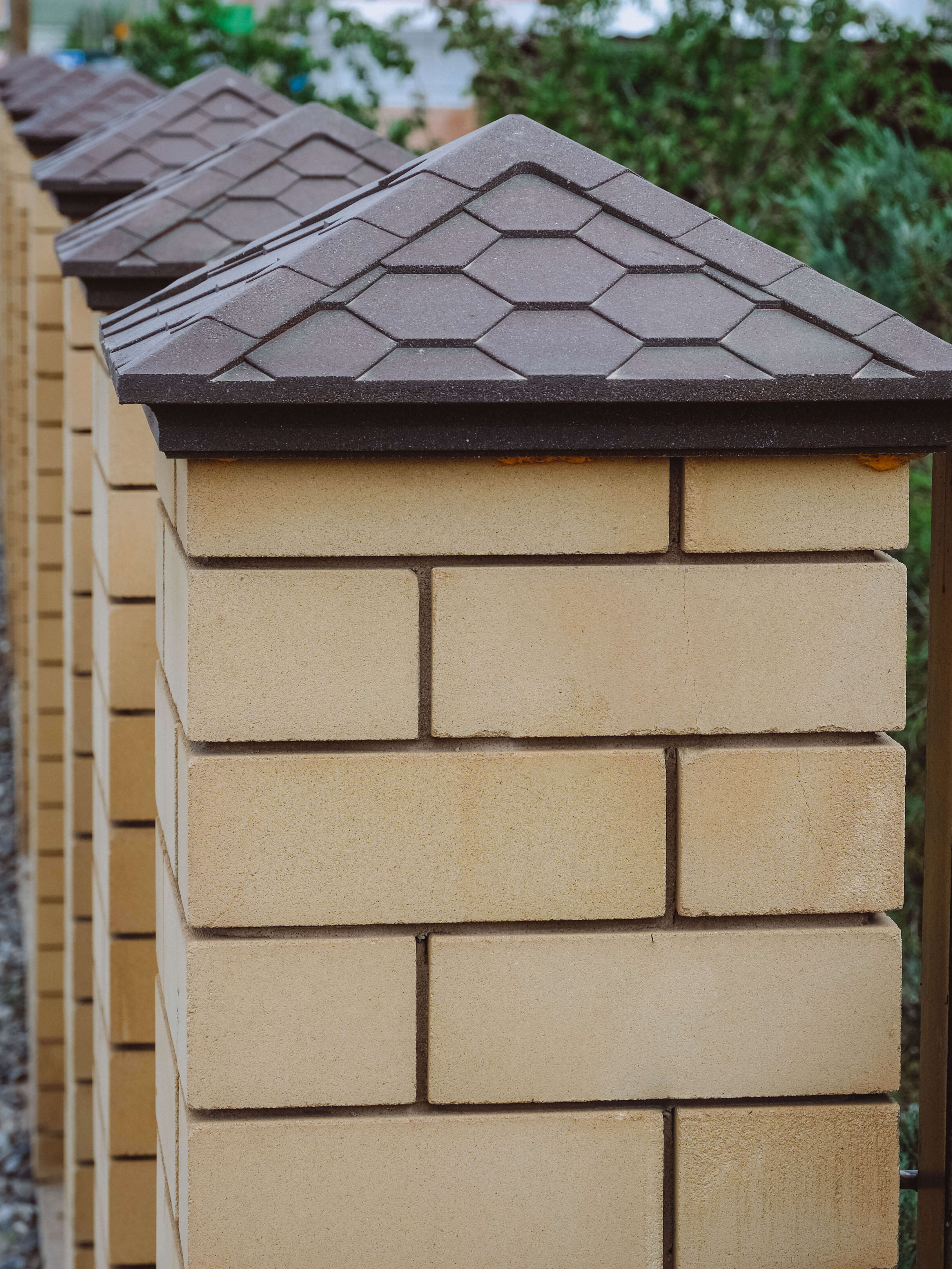 Колпак Zking Эверест Коричневый на столб 1.5х1.5 кирпича (390х390мм) в Вельске фото