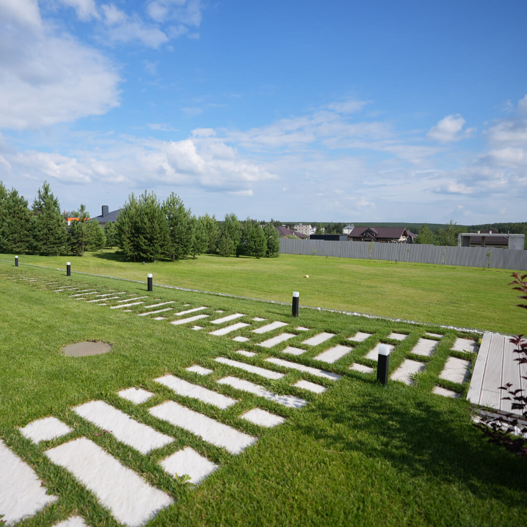 Шаговая плита STONE Светлая Галька 990х330х55мм в Вельске фото